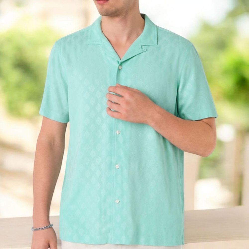 J Ferrar Men's Short Sleeve Camp Shirt 100% Rayón Size XL NWT